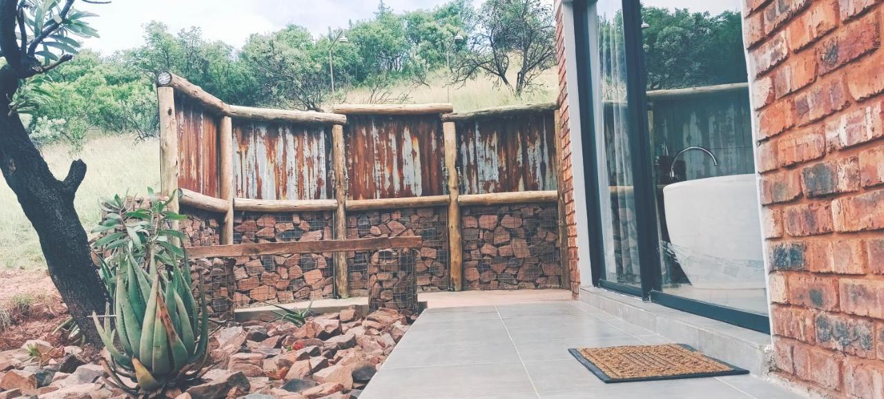 Rocky Road Mountain Lodge Pretoria-Noord Exteriör bild